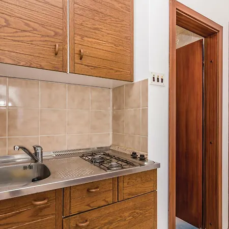 Apartment Gorgeous In With Kitchen *